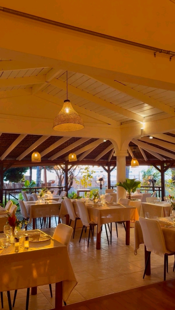 Manga Beach - Bord de Plage