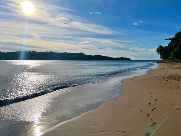 Tsara Beach