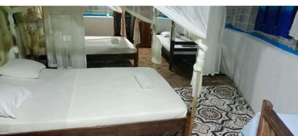 Bungalows Piscine Bimoko
